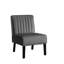 Deux chaises d'appoint Mid-Century modernes en velours gris avec pieds et base en bois massif-540804322