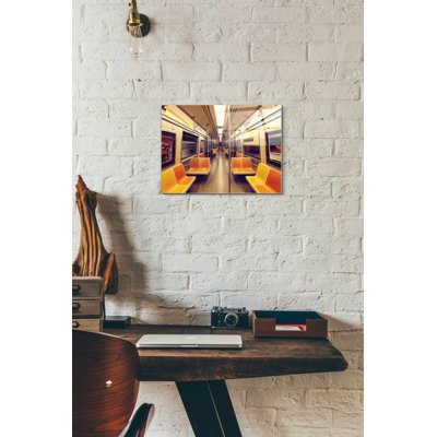 «Soul Train» par Katherine Gendreau, art mural en verre acrylique