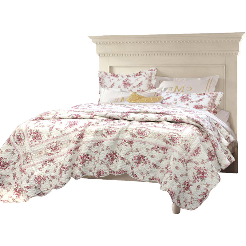 Surrett Cotton Floral Quilt, Queen Quilt + 2 Standard Shams