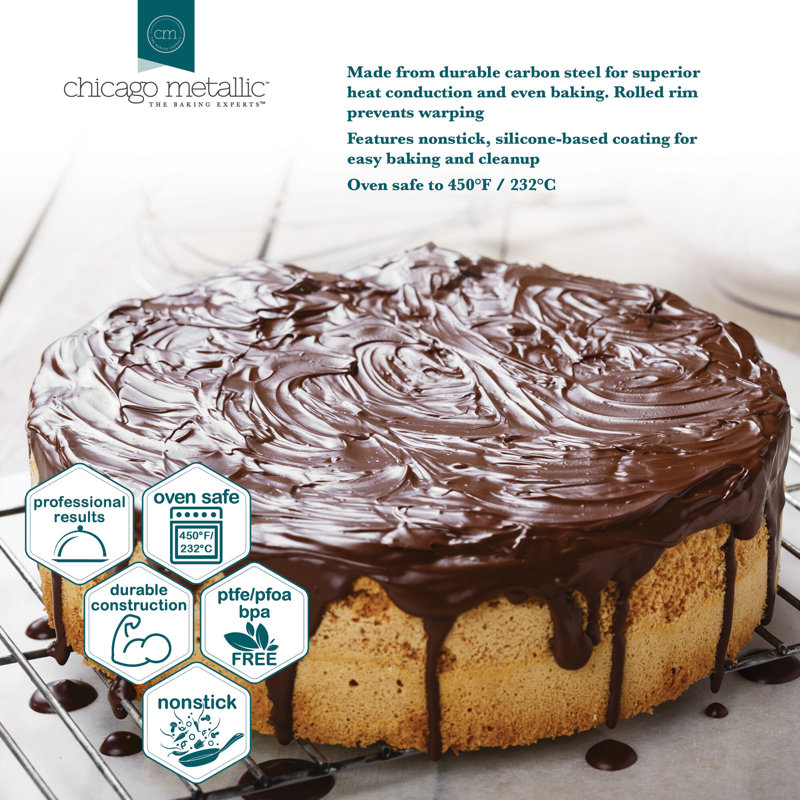 Chicago Metallic Professional 9-Inch Non-Stick Round Cake Pan