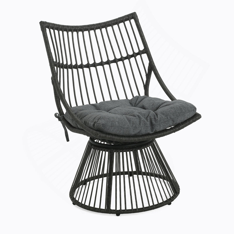 CHAISE