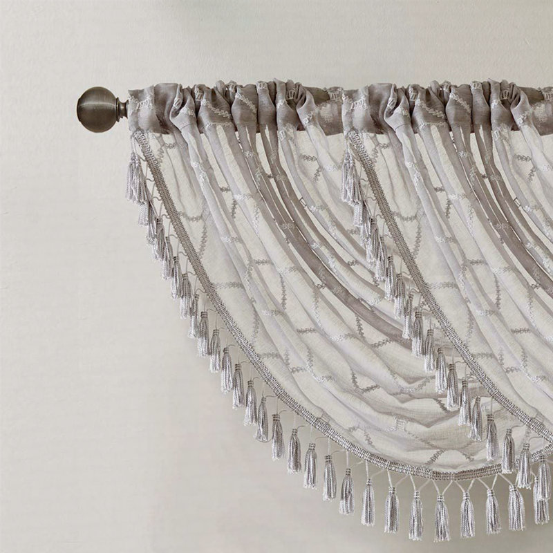 Cantonnière diamant brodée cascade diaphane 38 po x 46 po, Gris
