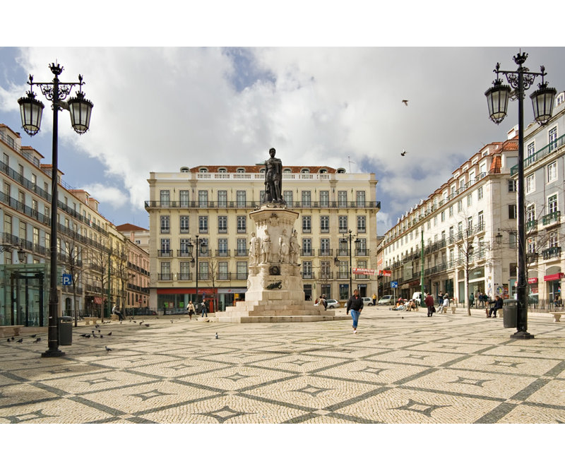 Place Camoens, Lisbonne, Portugal, H 12 po x l 18 po