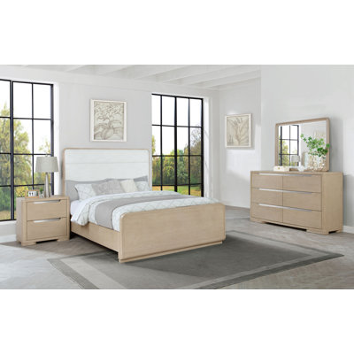Earley 4-piece Queen Bedroom Set Light Elm