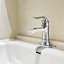Robinet de salle de bain à cascade