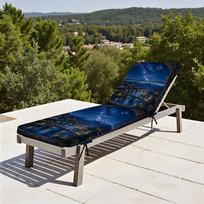  Coussin de patio d'extérieur pour l'extérieur 3 po Fantasy Nighttime Village Illuminated Bridge Mountain Under Starry Sky
