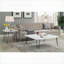Table basse moderne en marbre blanc moderne avec pieds en métal en forme de V noir, table de salon élégante et facile à assembler