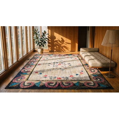 Tapis bouclé bouclé blanc crème et ivoire en laine antique et en coton ivoire