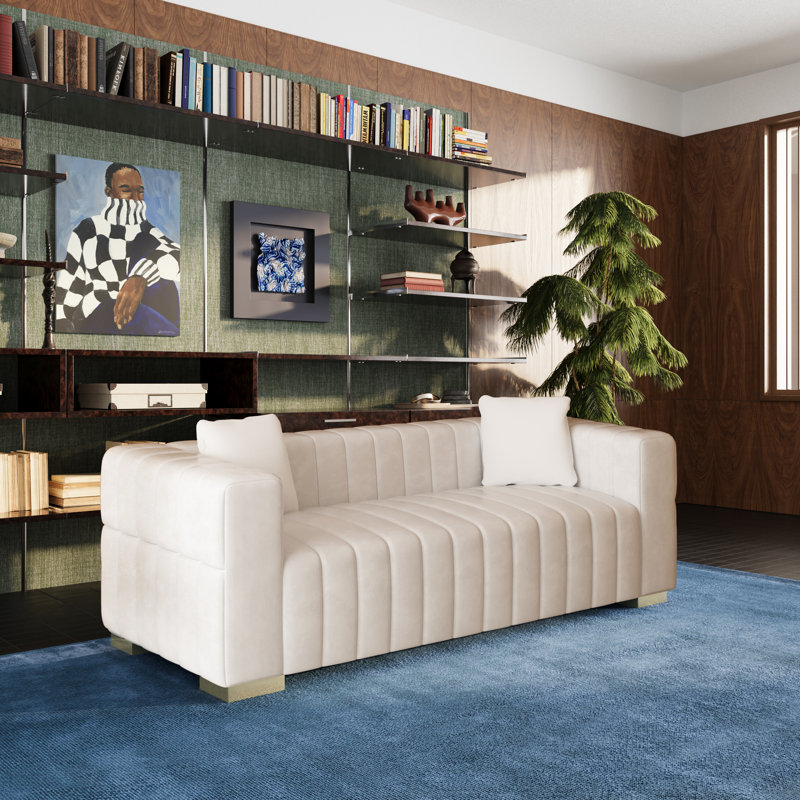 Canapé à accoudoirs carrés en velours de 82 po avec 2 coussins Charlesworth, Doré, Blanc