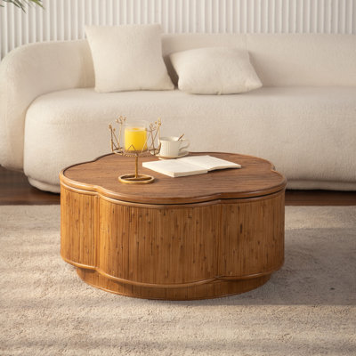 Table basse en rotin en forme de fleur avec rangement amovible, style boho-chic, parfaite pour les salons confortables et les espaces compacts
