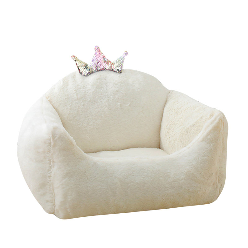 Shirlene Soft Cushioned Crown Pet Bed, 23cm H x 50cm W x 40cm D, White