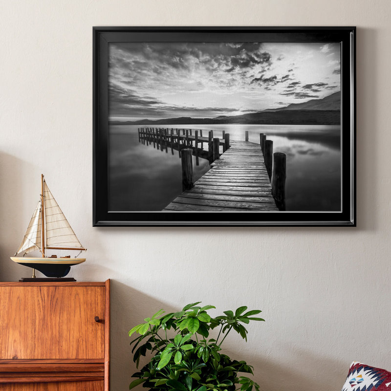 Evening Dock - Reproduction de photo avec cadre photo, H 22,5 po x l 30,5 po x P 1,5 po, Toile avec cadre noir