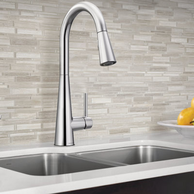 Robinet de cuisine à poignée simple rétractable élégant avec technologies Power Boost et Duralock Moen