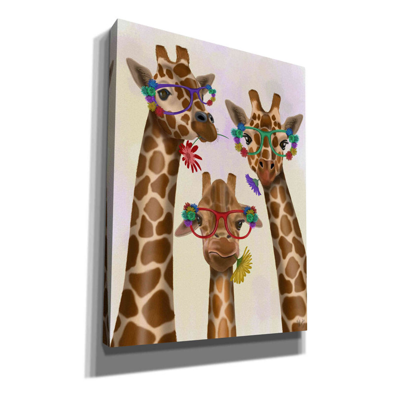 «Giraffe and Flower Glasses, Trio» par Fab Funky, art mural sur toile, H 54 po x l 40 po x P 1,5 po
