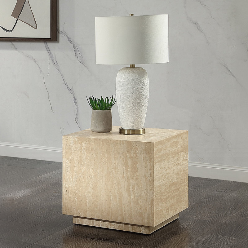 Table de bout, travertin beige