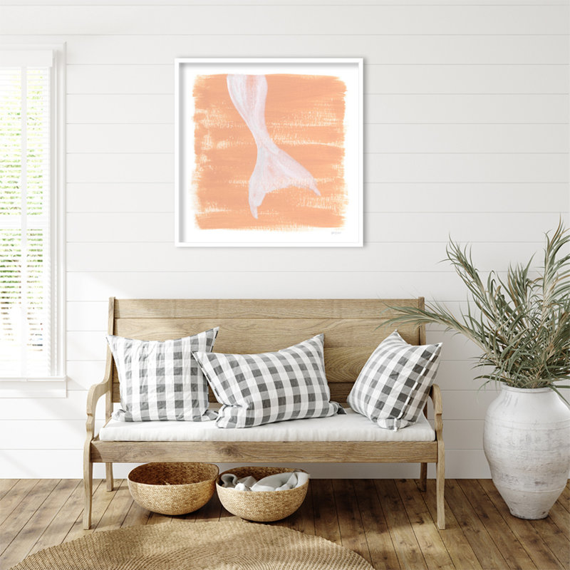 «Soft Sea Mermaid Tail» par Yvette St. Amant, reproduction d'art encadrée en bois, H 33 po x l 33 po