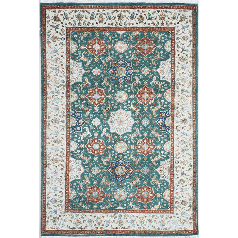 Oriental Area Rug, Rectangle 4' x 6'