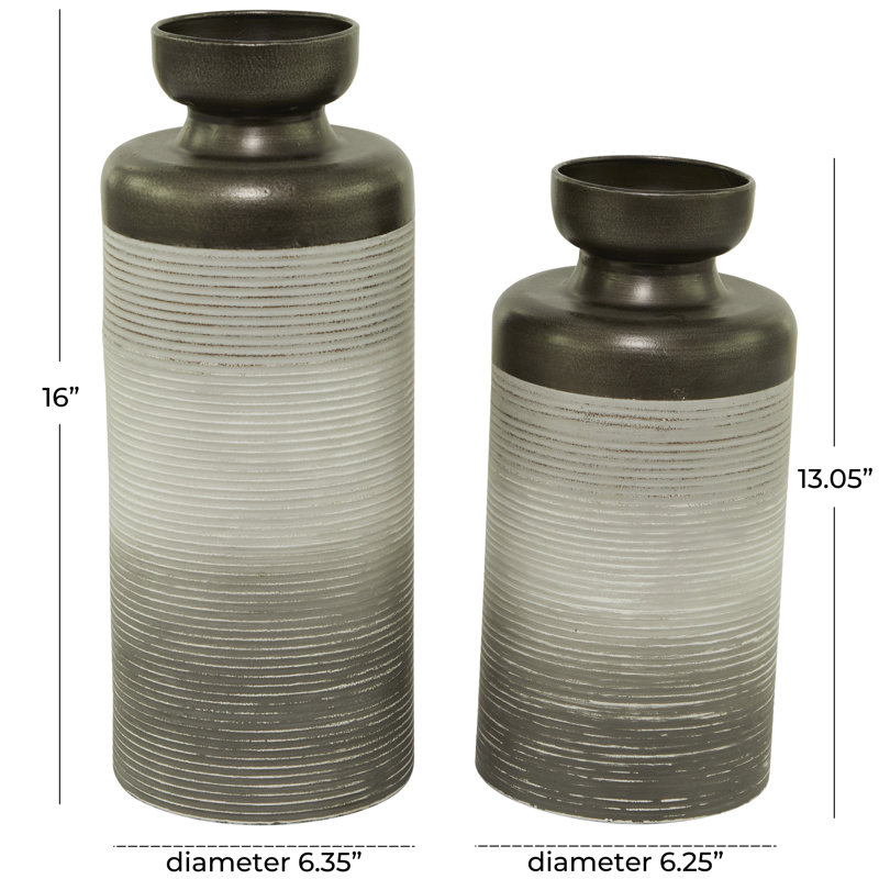 Vase d'extérieur en métal Liliam