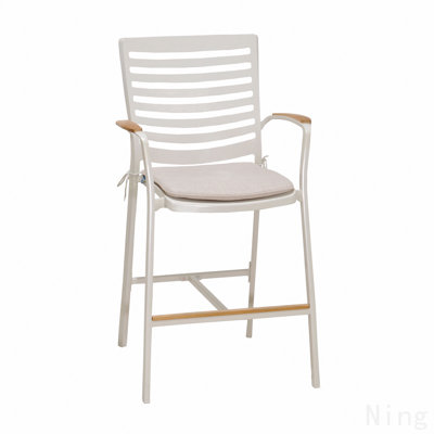 Tabouret de bar d'extérieur en aluminium de couleur sable mat avec accents de bois de teck naturel