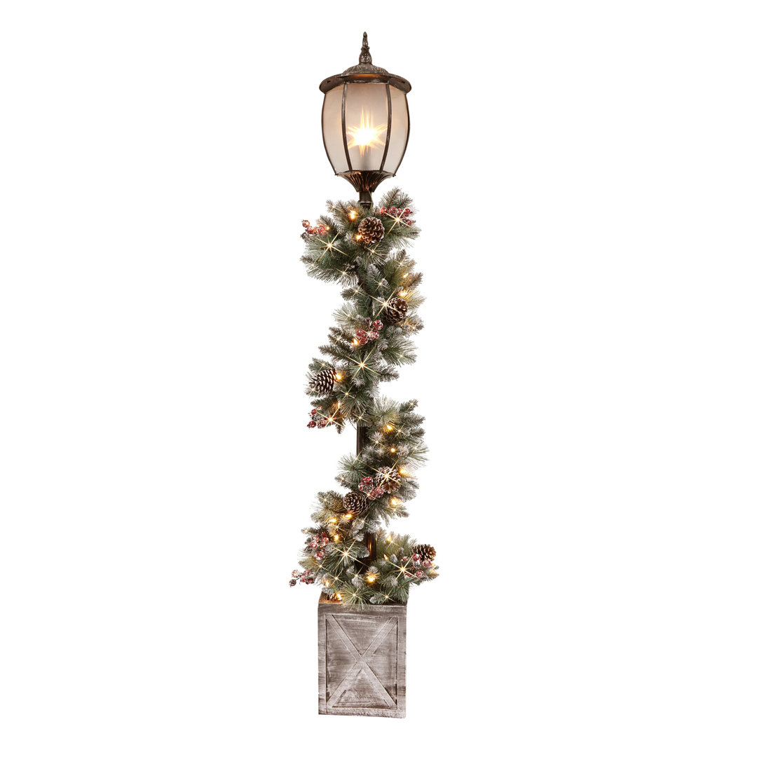 Otelia Frosted Lamp Post (Full) The Holiday Aisle®