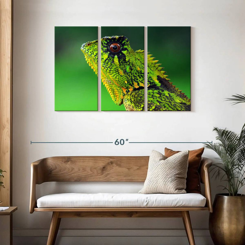 Brampt Exotic Lizard, 28" H x 45" W