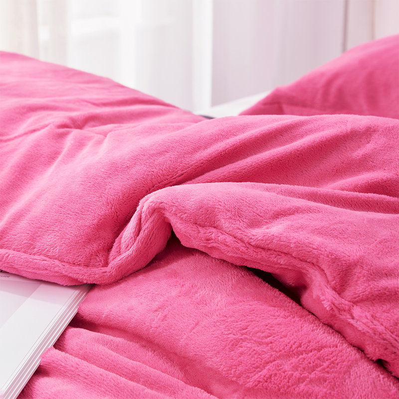 Coma Inducer Polyester Comforter Set, Queen Comforter + 2 Standard Shams, Pink