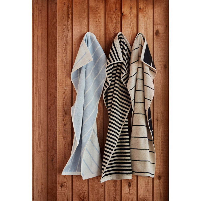 Raita Bath Towel
