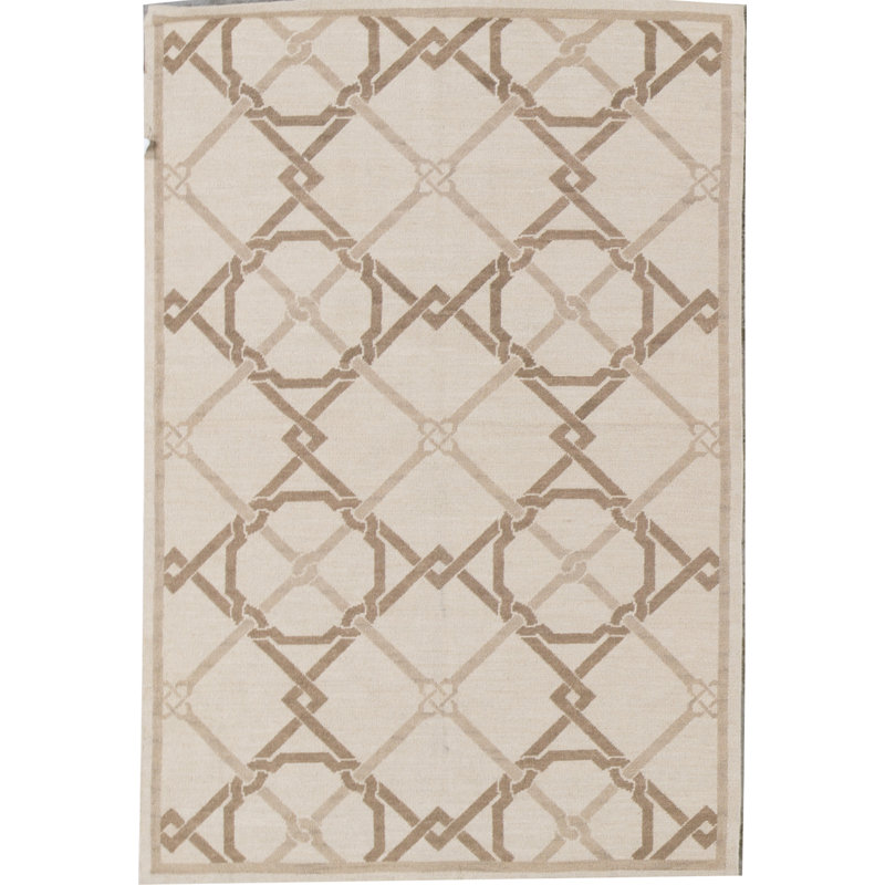 Hand-Knotted High-Quality Beige Area Rug