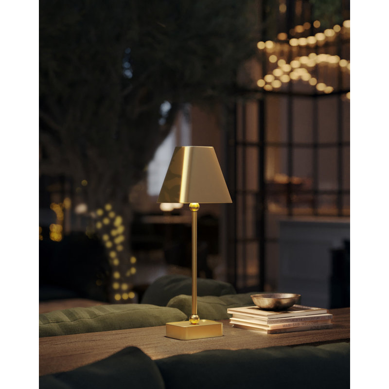Gadabout Standard Table Lamp