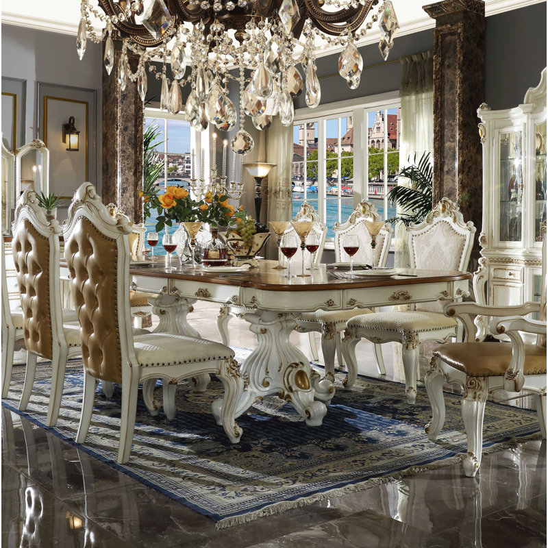 Extendable Dining Table