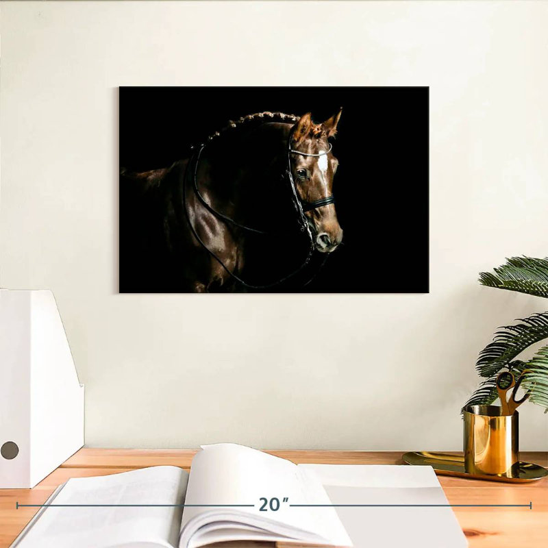 Cheval châtaignier damé, H 8 po x l 12 po