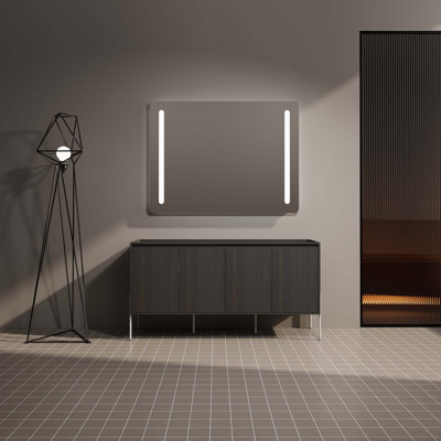 Armoire de rangement autoportante avec portes à fermeture douce