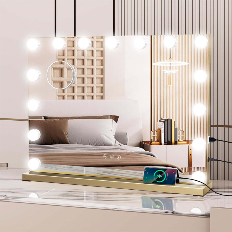 Demetrias Metal Rectangle Mirror, Gold