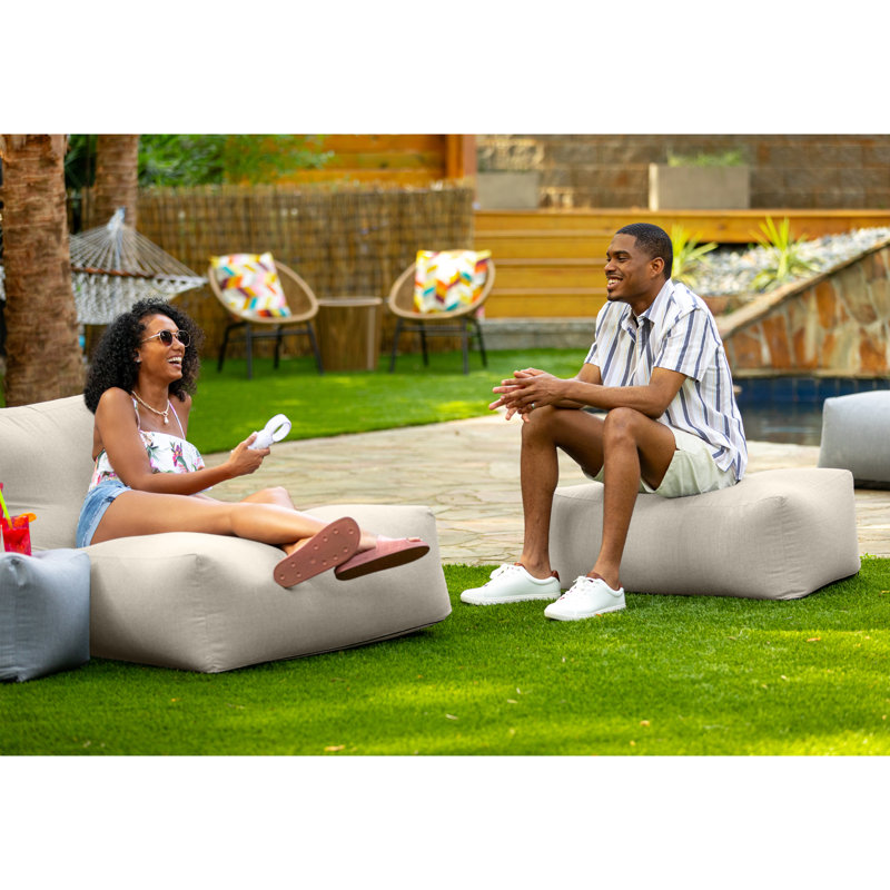 Repose-pieds d'extérieur avec coussin Sunbrella® Charolotte, Beige