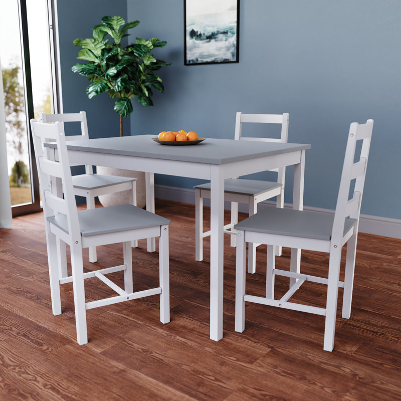 Laurentis 4 - Person Dining Set