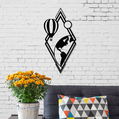 Hanah Home Wall Décor