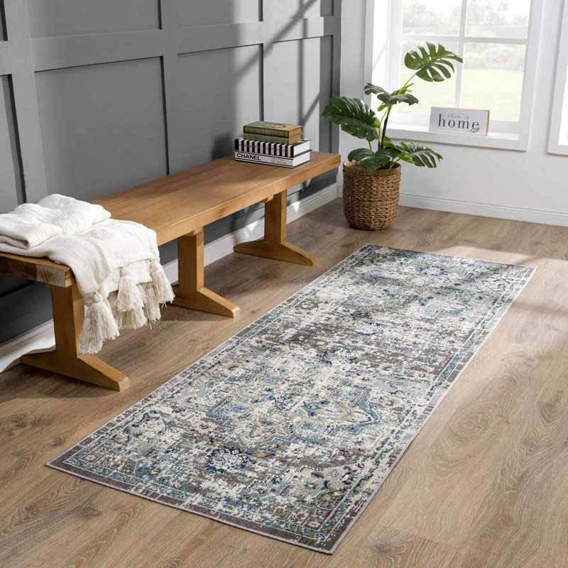 Tapis oriental en polyester tissé à la machine en gris, Tapis de couloir 2 pi 7 po x 7 pi 3 po