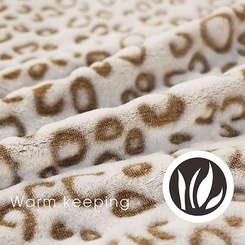 Couverture en flanelle , 90 po x 108 po, Brun