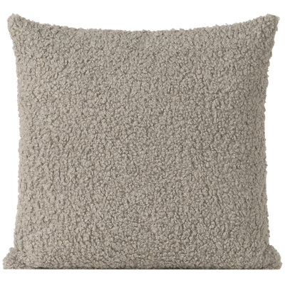 Hanka Throw Pillow