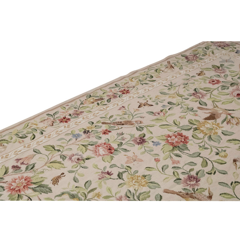 Hand Knotted Wool Floral Area Rug