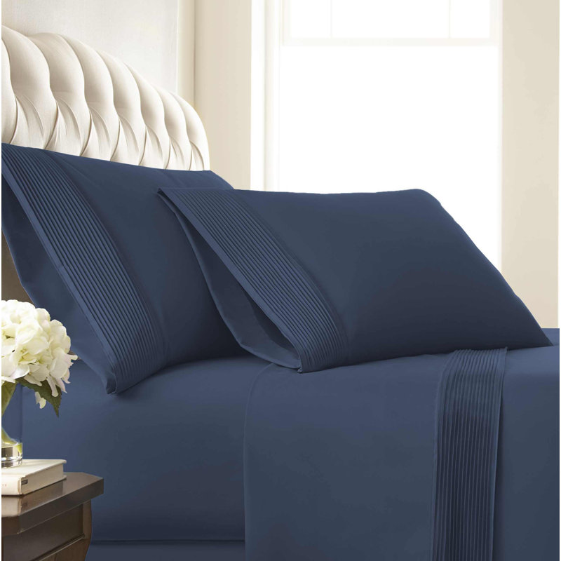 Deux taies d'oreiller à ourlet plissé en microfibre Eldon par Southshore Fine Linens, Très grand, Bleu foncé