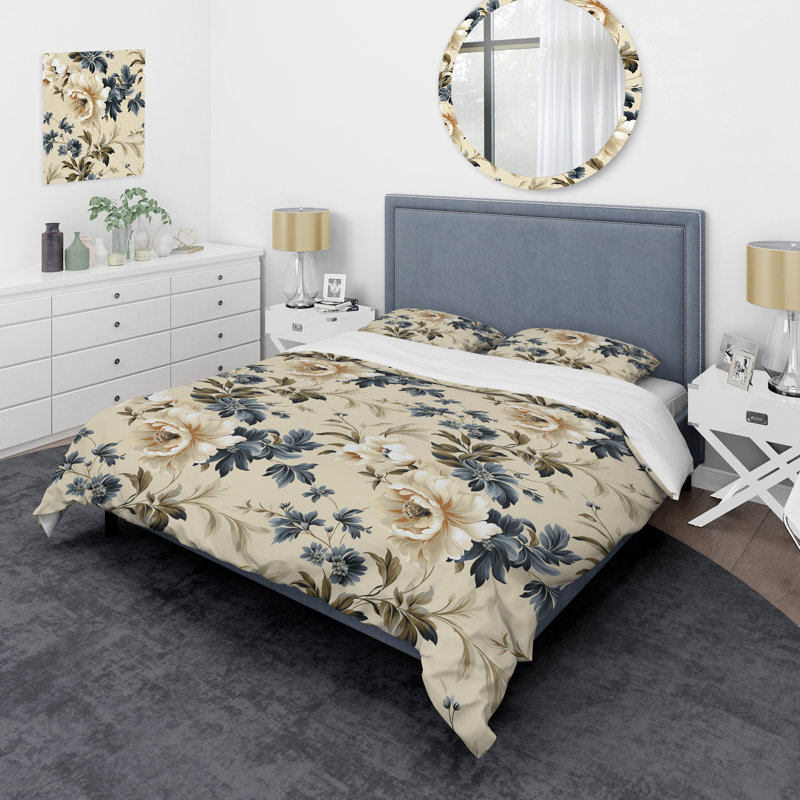 Minimalist Chic Victorian Pattern III Duvet Cover, King Duvet Cover + 2 King Shams