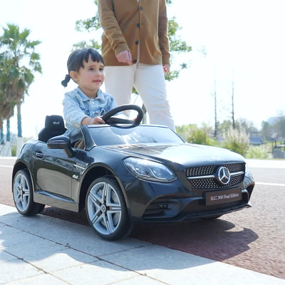 HOMCOM Battery Powered Ride On with Remote Control