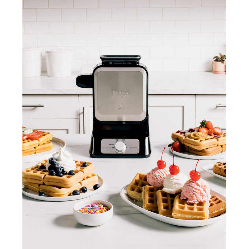Black and Stainless Steel Belgian Waffle Maker with Non-Stick Plates