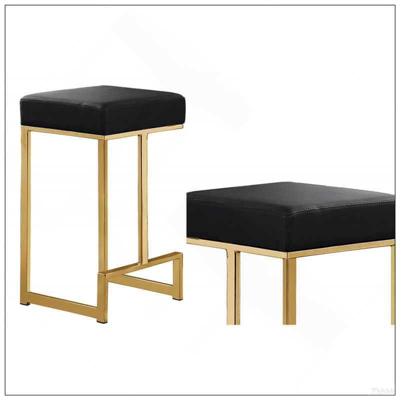 Tabouret à hauteur de comptoir en métal noir et simili cuir de 25 po de hauteur avec base dorée (ensemble de 2), Gold