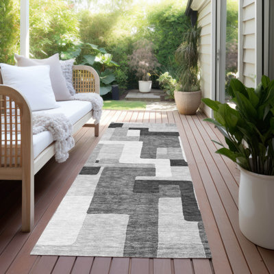  Chayden Non-Slip Indoor / Outdoor Area Rug