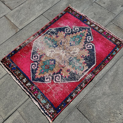 Vintage Small Turkish Oushak Rug in Pink Ideal for Entryway Home Decor and Front Door