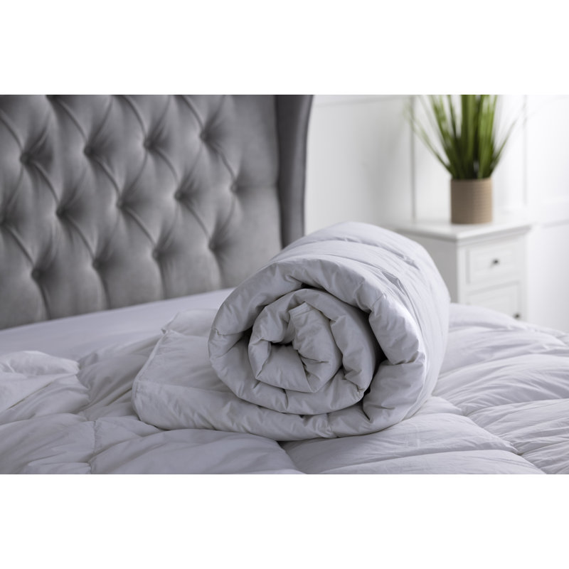 All Season Down Alternative Comforter, Super King (260 x 220cm)