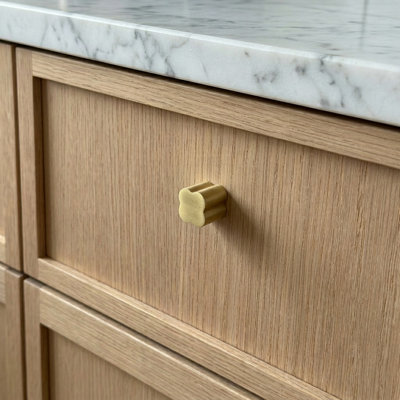 Poignée d'armoire Redefine Hardware
