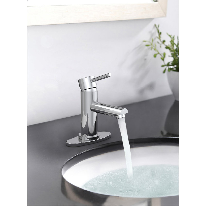 Single-handle Bathroom Faucet with Drain Assembly, Polished Chrome